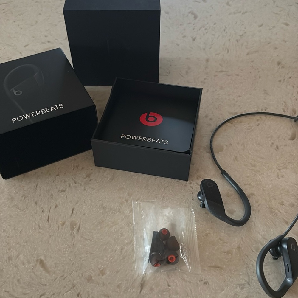 Powerbeats by Dre